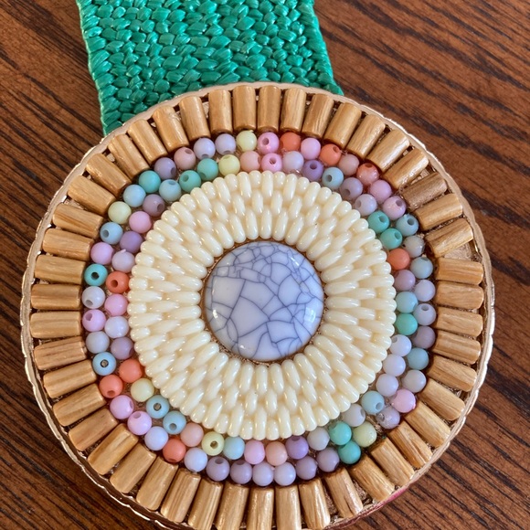 Multicolored Beaded clasp with green colour elastic belt Spain’s national craft - Picture 2 of 6